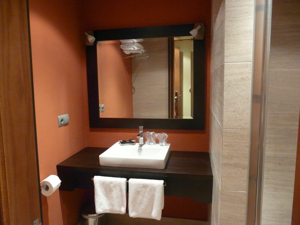 Hotel Tio Manolo De Нойя Екстер'єр фото